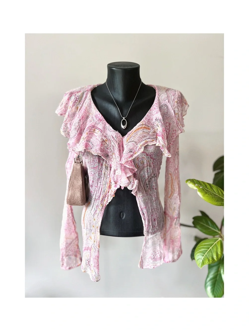Vintage | 100% Silk Paisley Fairycore Boho Ruffle Top - Picture 4 of 7